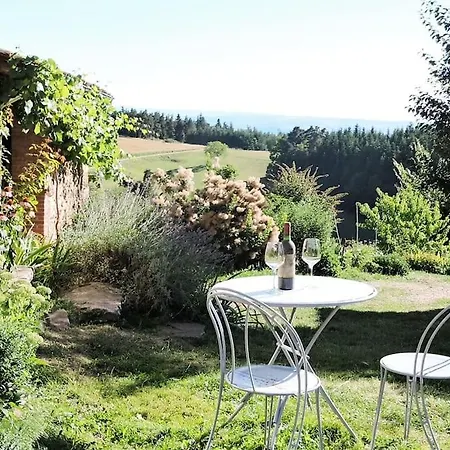 Holiday home Eco-gite Panoramique, Terrasses, Baby Foot, 150 M2 Renove Et Agrandi En 2024, Activites Proposees *